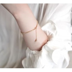 Pulsera Minimal Dorada